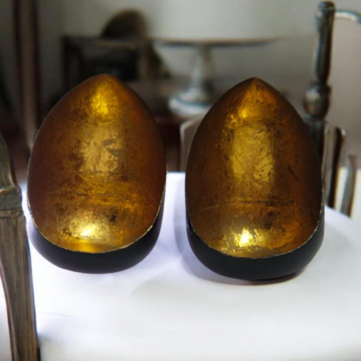 Designer Oval Shape Tealight Holder Set (Pack of 2) – Illuminate with Elegance