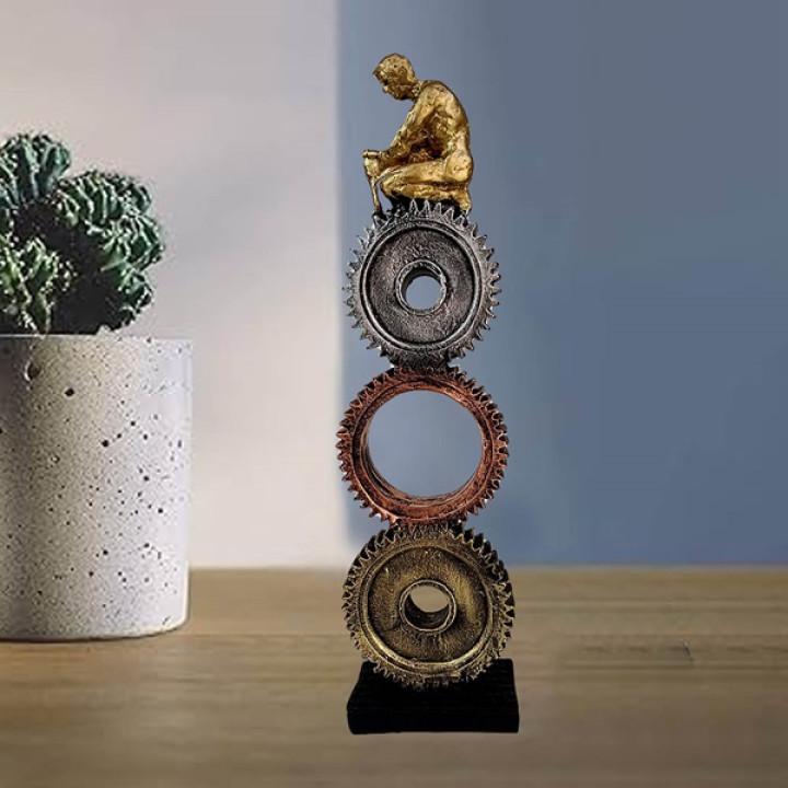 Futuristic Top Gear Machine Man Idol Set of 1 - A Unique Blend of Art and Technology